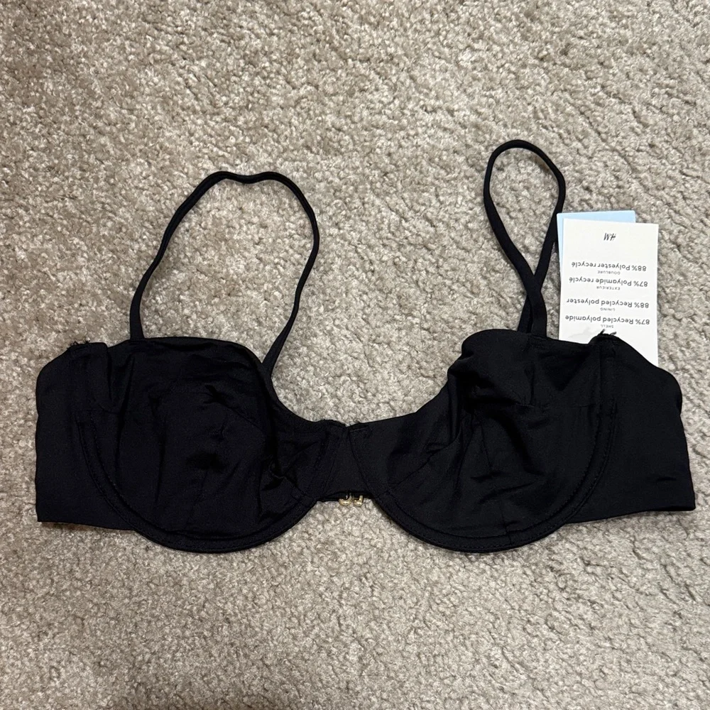Demi bikini top